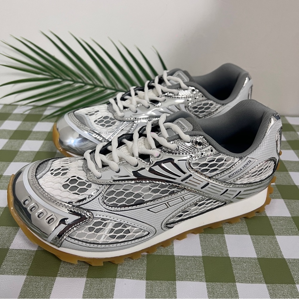 Bottega Veneta women's Sneakers🔅🔅🔅